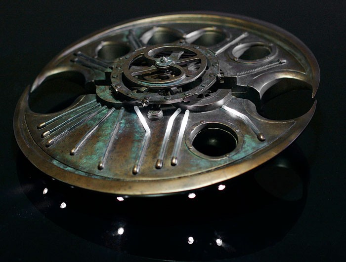 Predator 2 Cutting Disk Limited Edtion Prop Replica Gallery Image 13