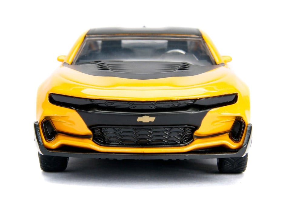 Transformers: The Last Knight Hollywood Rides Bumblebee 1/32 Scale Vehicle Gallery Image 4