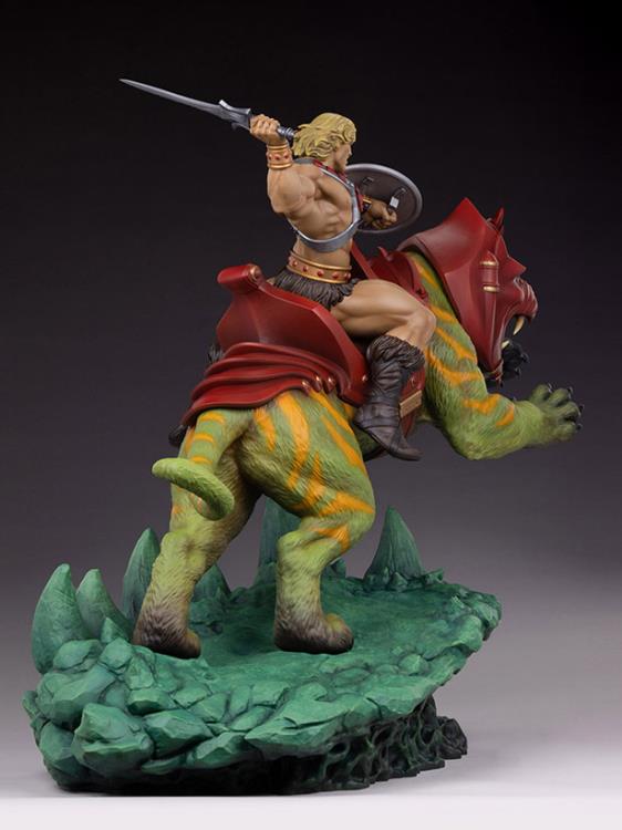 Masters of the Universe He-Man and Battle Cat Classic Deluxe Maquette Gallery Image 7