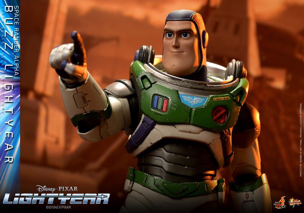 Lightyear MMS634 Buzz Lightyear (Space Ranger Alpha) 1/6th Scale Collectible Figure Gallery Image 12