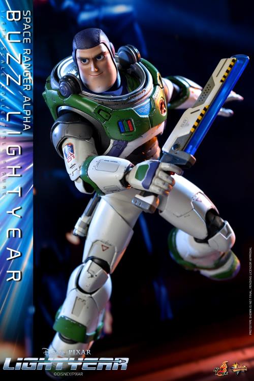 Lightyear MMS634 Buzz Lightyear (Space Ranger Alpha) 1/6th Scale Collectible Figure Gallery Image 6