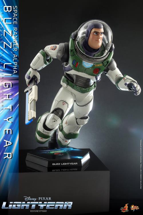 Lightyear MMS634 Buzz Lightyear (Space Ranger Alpha) 1/6th Scale Collectible Figure Gallery Image 3