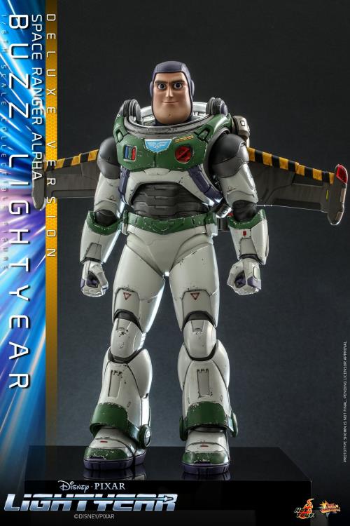 Lightyear MMS635 Buzz Lightyear (Space Ranger Alpha) Deluxe 1/6th Scale Collectible Figure Gallery Image 5