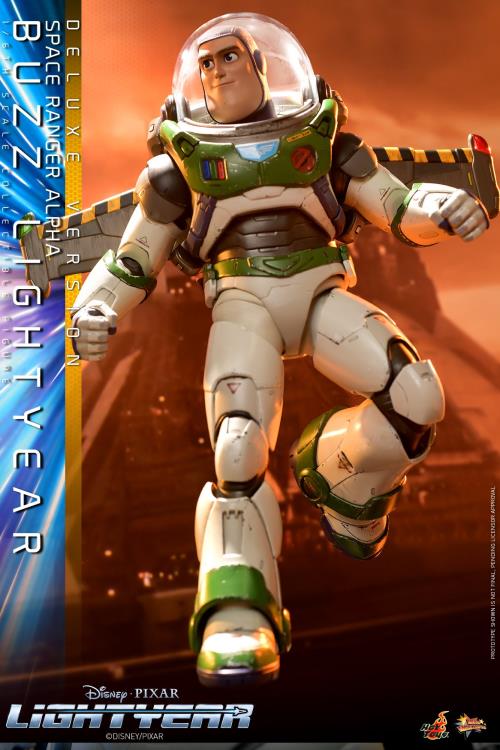 Lightyear MMS635 Buzz Lightyear (Space Ranger Alpha) Deluxe 1/6th Scale Collectible Figure Gallery Image 9