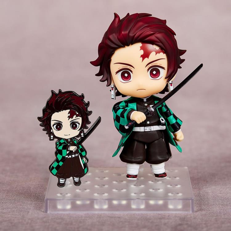 Demon Slayer: Kimetsu no Yaiba Nendoroid Pins No.032 Tanjiro Kamado Gallery Image 4