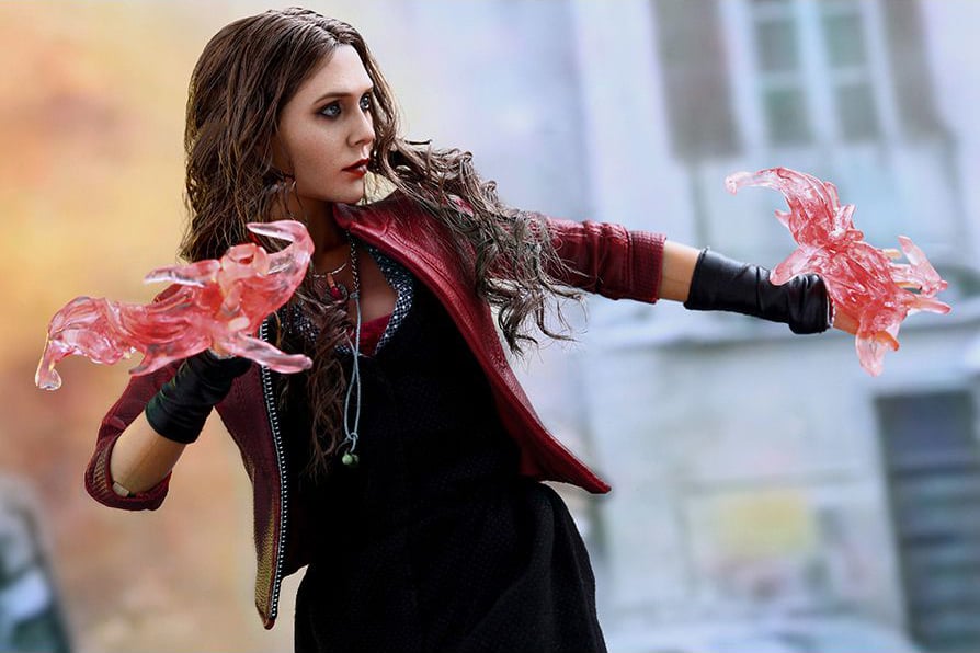 Avengers: Age of Ultron MMS301 Scarlet Witch 1/6th Scale Collectible Figure Gallery Image 11