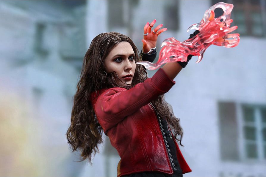 Avengers: Age of Ultron MMS301 Scarlet Witch 1/6th Scale Collectible Figure Gallery Image 10