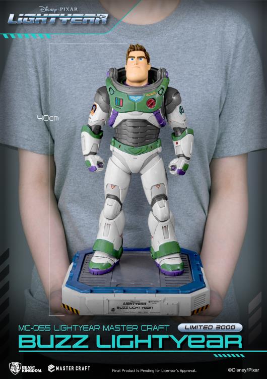 Lightyear Master Craft MC-055 Buzz Lightyear Limited Edition Statue Gallery Image 9