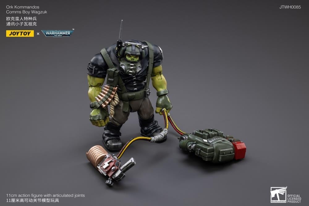 Warhammer 40K Ork Kommandos Comms Boy Wagzuk 1/18 Scale Figure Gallery Image 8