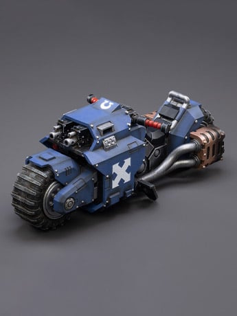 Warhammer 40k Ultramarines Raider-Pattern Combat Bike 1/18 Scale Gallery Image 2