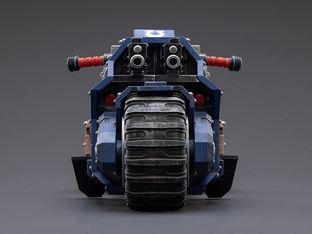 Warhammer 40k Ultramarines Raider-Pattern Combat Bike 1/18 Scale Gallery Image 8