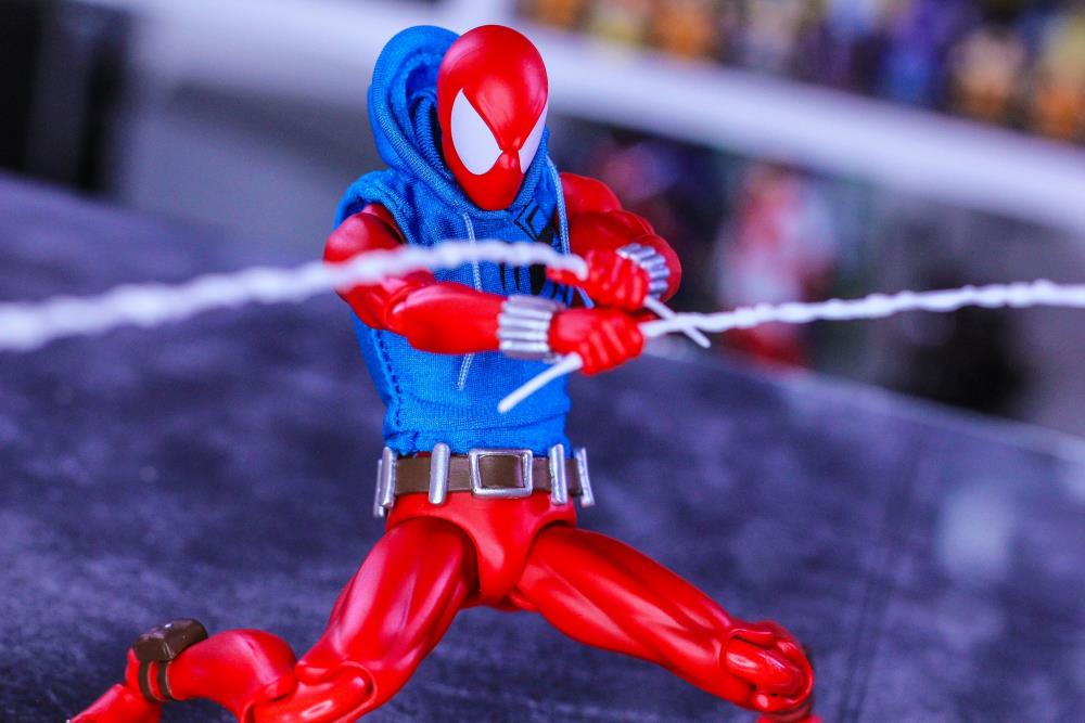 【新品】MAFEX 186 スカーレットスパイダー フィギュア Amazon.com: MAFEX No.186 MAFEX SCARLET SPIDER (COMIC Ver.) Total