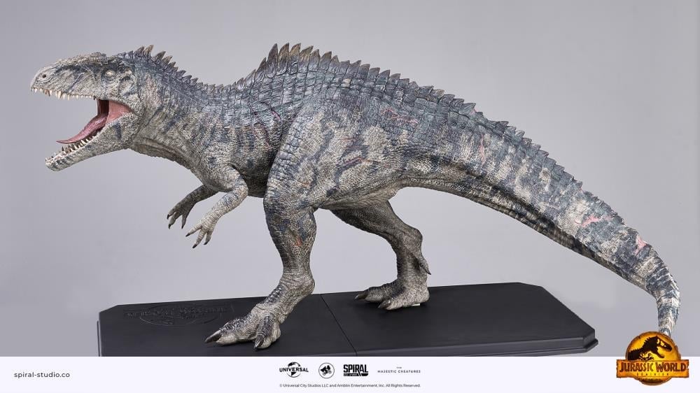 Jurassic World: Dominion The Majestic Creatures Giganotosaurus 1/10 Scale Limited Edition Statue Gallery Image 5