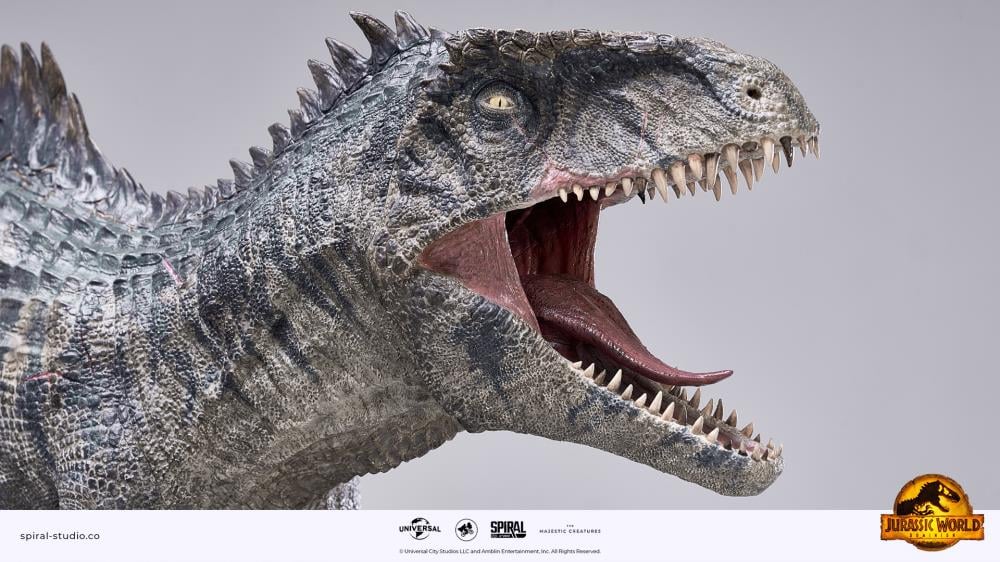 Jurassic World: Dominion The Majestic Creatures Giganotosaurus 1/10 Scale Limited Edition Statue Gallery Image 16