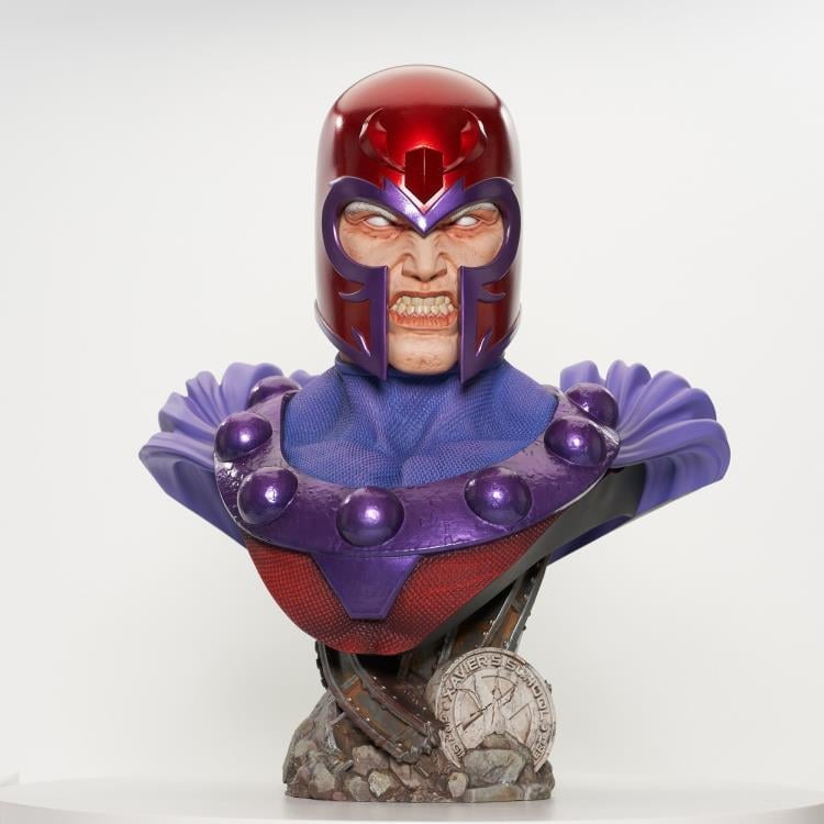 Marvel Legends in 3D Magneto 1/2 Scale Limited Edition Bust Gallery Image 12