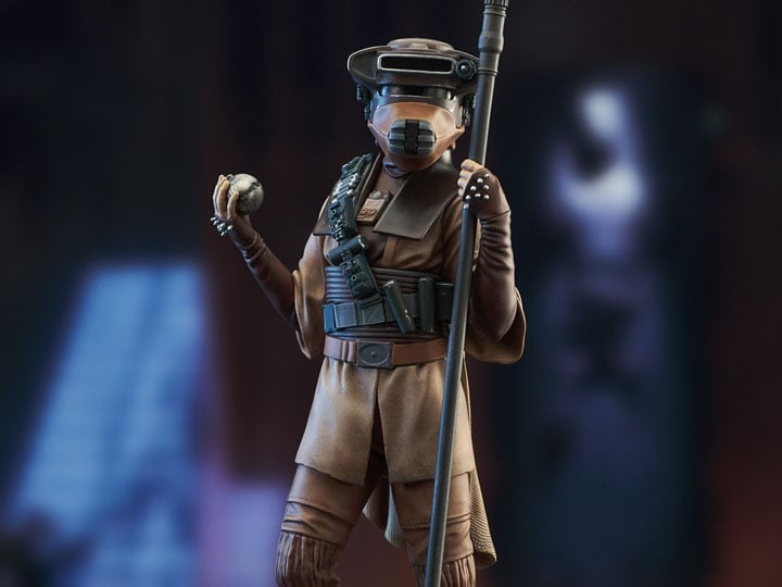 Star Wars: Return of the Jedi Premier Collection Leia in Boussh Disguise 1/7 Scale Limited Edition Statue Gallery Image 1