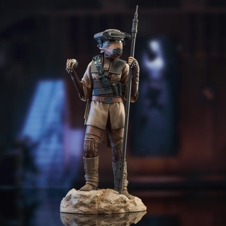 Star Wars: Return of the Jedi Premier Collection Leia in Boussh Disguise 1/7 Scale Limited Edition Statue Gallery Image 5