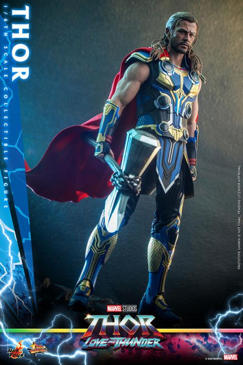 Thor: Love and Thunder MMS655 Thor 1/6th Scale Collectible Figure Gallery Image 4