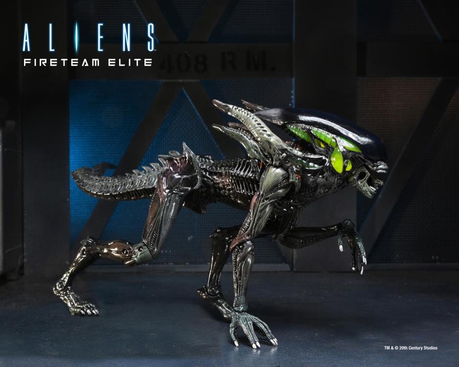 Aliens: Fireteam Elite Spitter Alien Action Figure Gallery Image 3