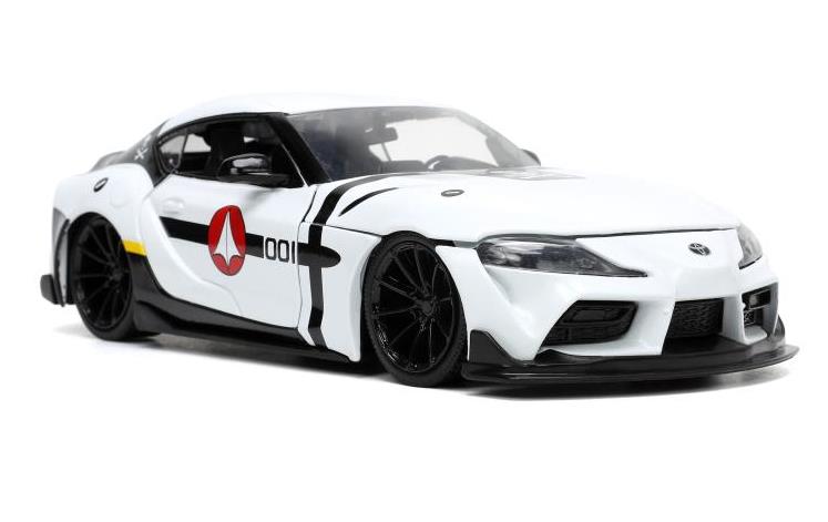 Robotech Hollywood Rides Die-Cast Roy Fokker & 1/24 Scale 2020 Toyota Supra HWR Gallery Image 13