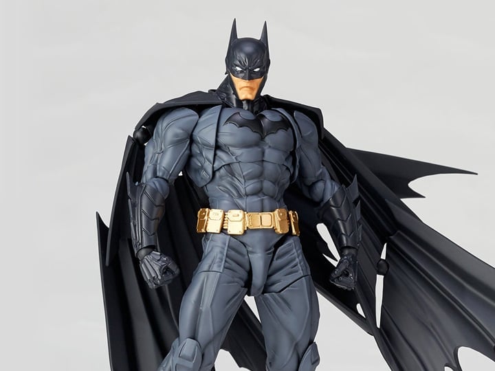 DC Comics Amazing Yamaguchi Revoltech No.009 Batman Action Figure (Reissue) Gallery Image 1