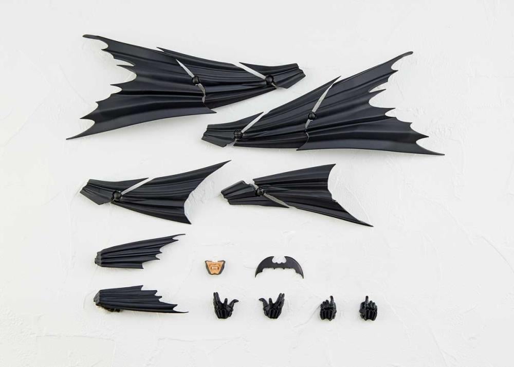 DC Comics Amazing Yamaguchi Revoltech No.009 Batman Action Figure (Reissue) Gallery Image 15