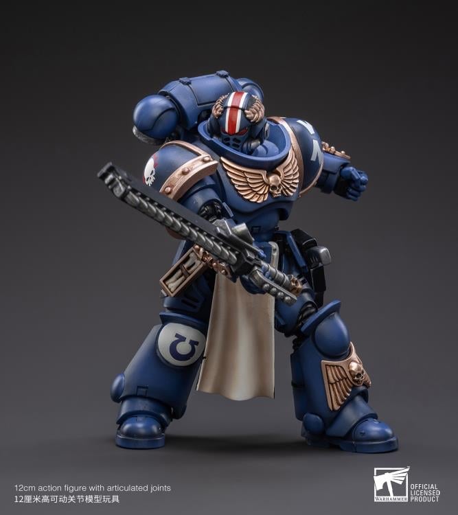 Warhammer 40K Ultramarines Primaris Lieutenant Horatius 1/18 Scale Figure Gallery Image 4