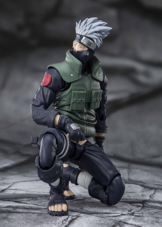 Naruto: Shippuden S.H.Figuarts Kakashi Hatake (Famed Sharingan Hero) Action Figure Gallery Image 8