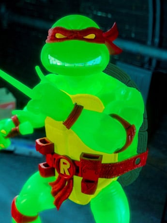 Teenage Mutant Ninja Turtles ULTIMATES! Mutagen Ooze Glow Raphael