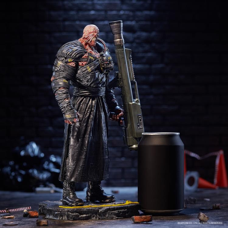 Resident Evil Nemesis Statue Gallery Image 8