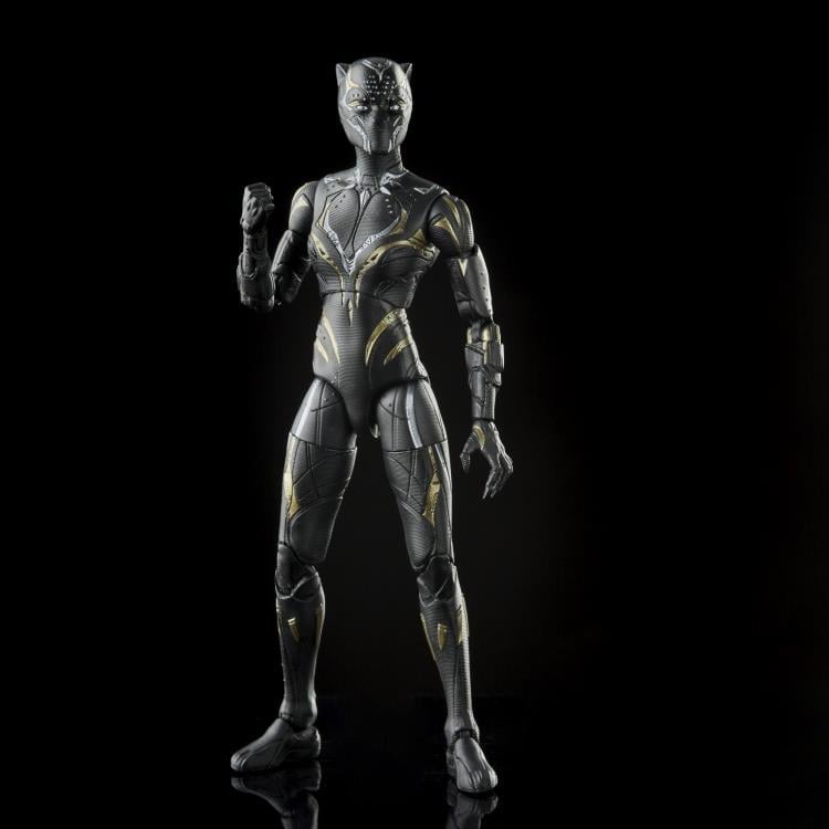 Black Panther: Wakanda Forever Marvel Legends Black Panther Action Figure Gallery Image 3