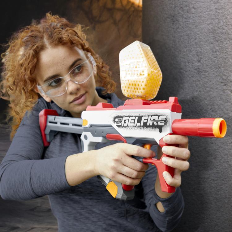 NERF Pro Gelfire Mythic Full Auto Blaster Gallery Image 6