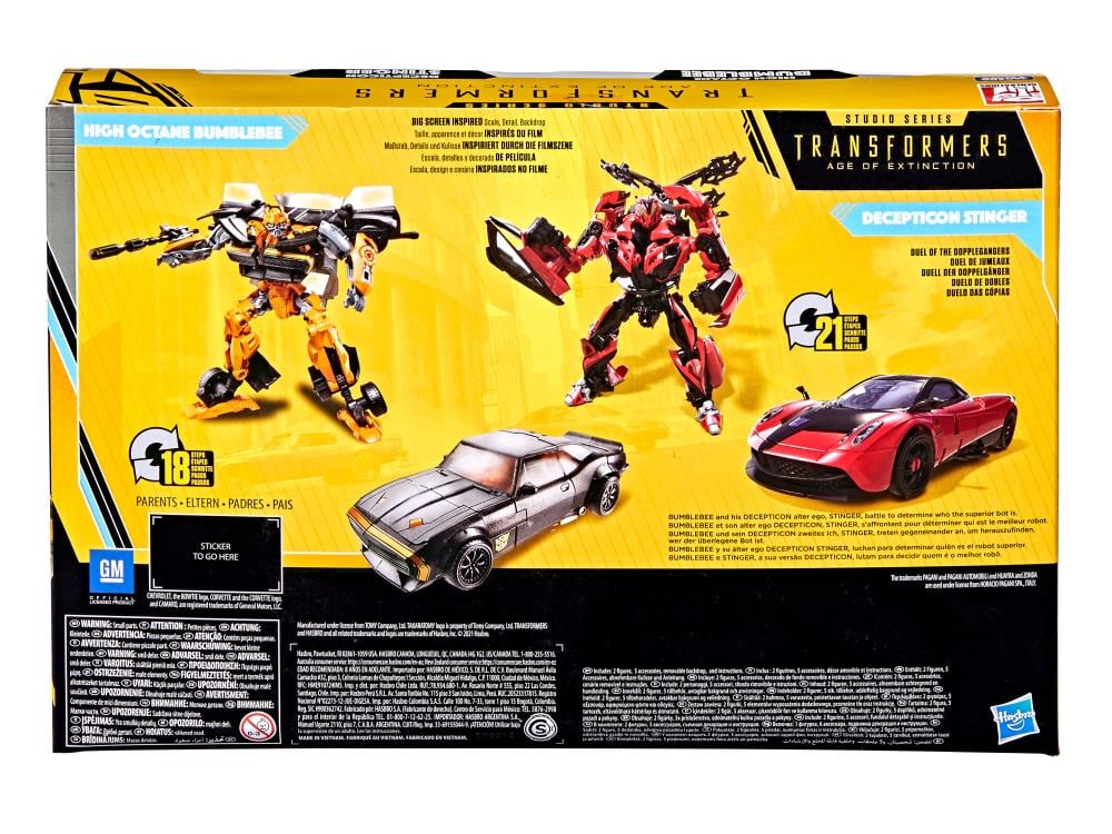 Transformers Buzzworthy Bumblebee Studio Series Deluxe Bumblebee & Stinger Two-Pack Gallery Image 8