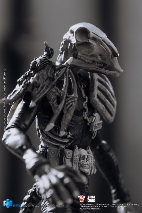 2000 AD Exquisite Mini Series Judge Mortis (Black & White) 1:18 Scale PX Previews Exclusive Figure Gallery Image 7