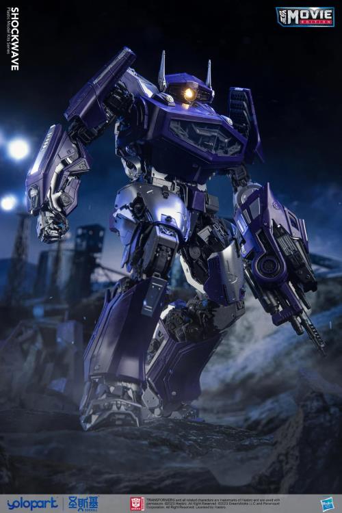 Transformers: Bumblebee Shockwave Model Kit Gallery Image 3