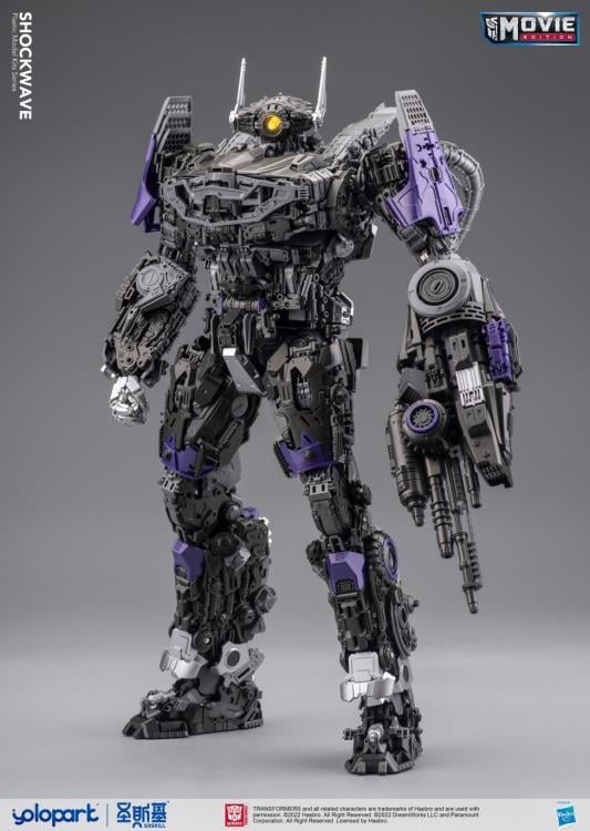 Transformers: Bumblebee Shockwave Model Kit Gallery Image 18
