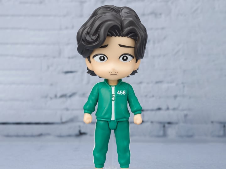 Squid Game Figuarts mini Seong Gi-hun Gallery Image 1