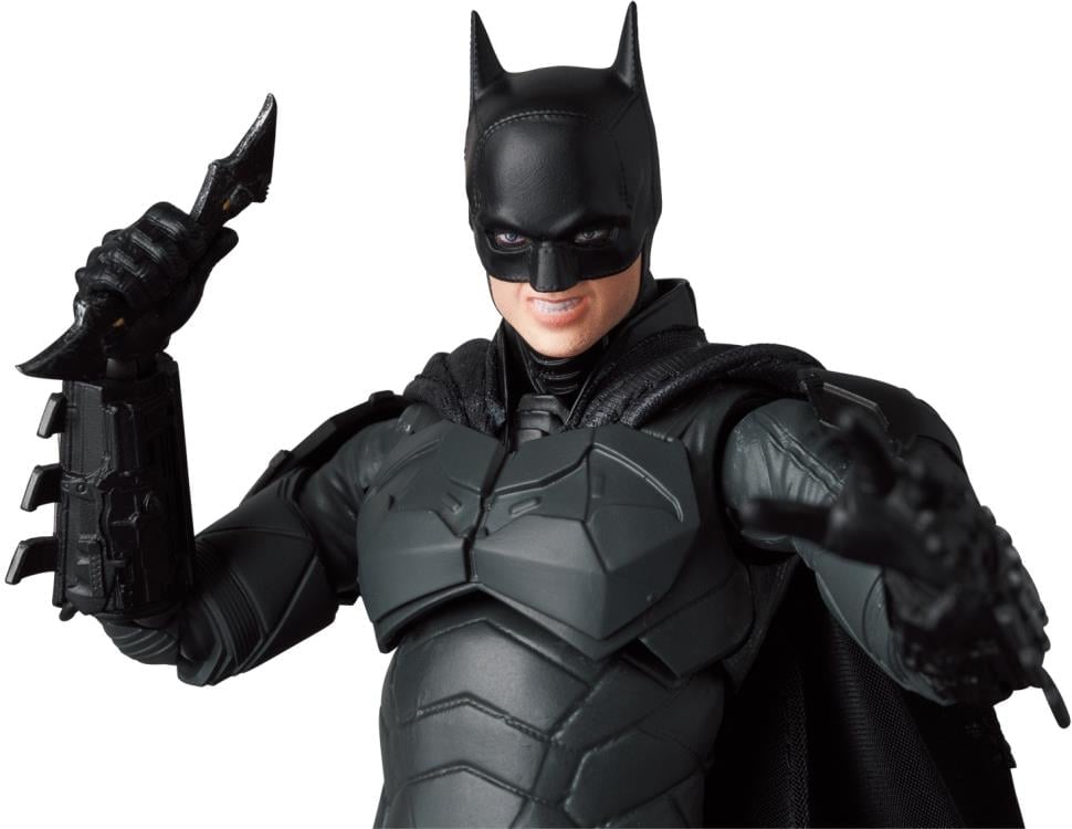 The Batman MAFEX No.188 Batman Action Figure Gallery Image 7