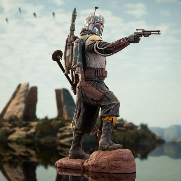 The Mandalorian Milestones Boba Fett 1/6 Scale Limited Edition Statue Gallery Image 4