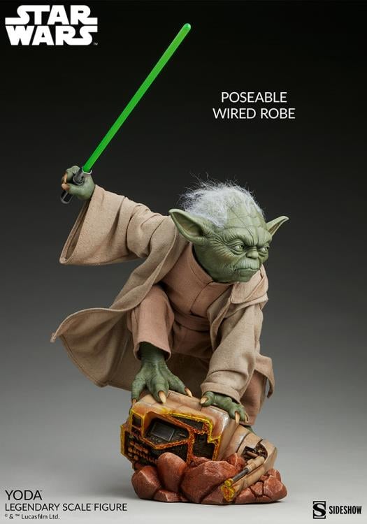 Star Wars Legendary Scale Yoda (Attack of the Clones) Gallery Image 7
