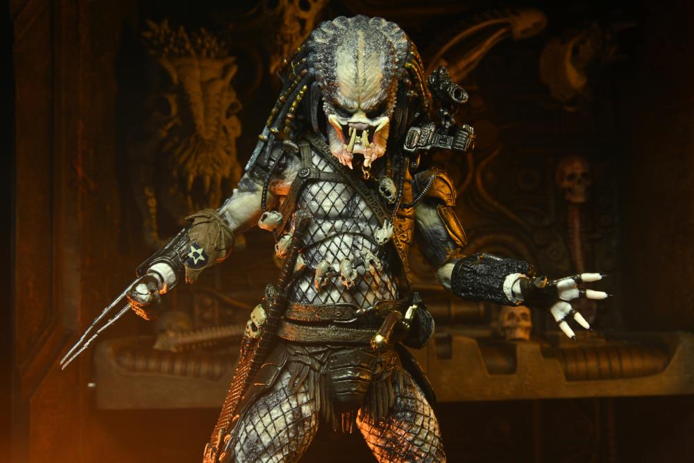 Predator 2 Ultimate Elder Predator Figure Gallery Image 15