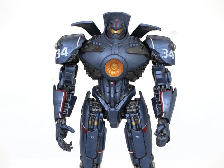 Pacific Rim Gipsy Danger Deluxe Figure Gallery Image 1