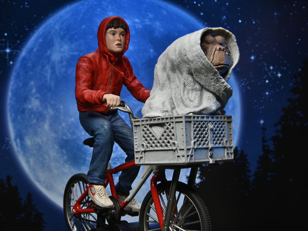 E.T. 40th Anniversary Elliot & E.T. on Bicycle 7