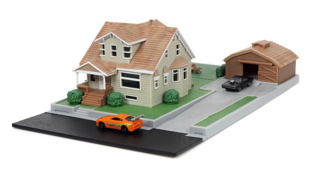 Fast & Furious Nano Scene Toretto House Diorama Set Gallery Image 3