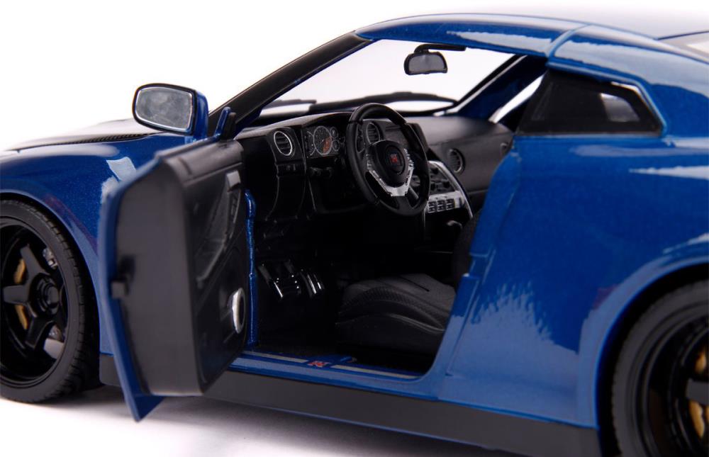 Fast & Furious Hollywood Rides Die-Cast Brian & 1/18 Scale Nissan GT-R R35 Gallery Image 9