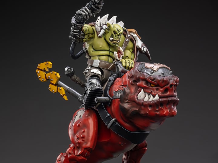 Warhammer 40K Orks Squighog Nob On Smasha Squig 1/18 Scale Figure Set Gallery Image 1