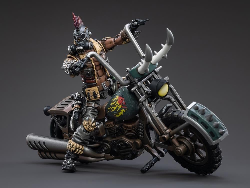 Battle for the Stars: The Cult of San Reja Logan 1/18 Scale Figure Gallery Image 9