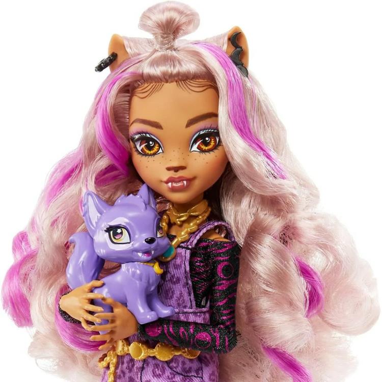 Monster High Core Clawdeen Doll Gallery Image 6