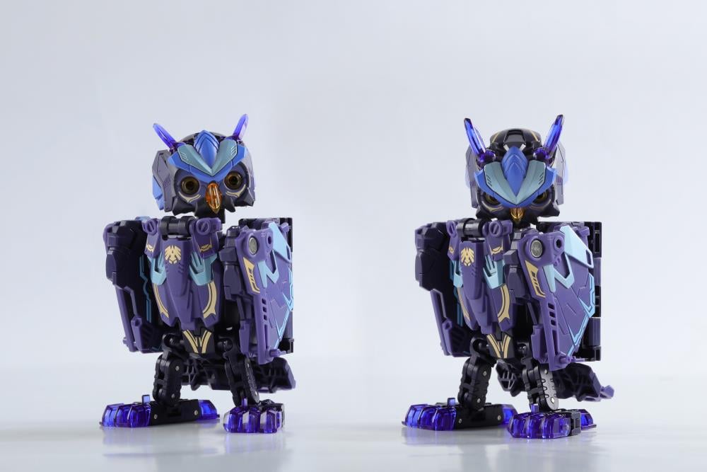 BeastBOX BB-49 Nocturne Limited Edition Figure Gallery Image 4