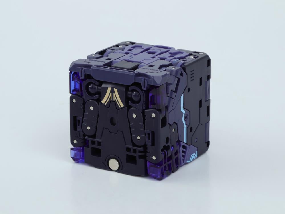 BeastBOX BB-49 Nocturne Limited Edition Figure Gallery Image 6